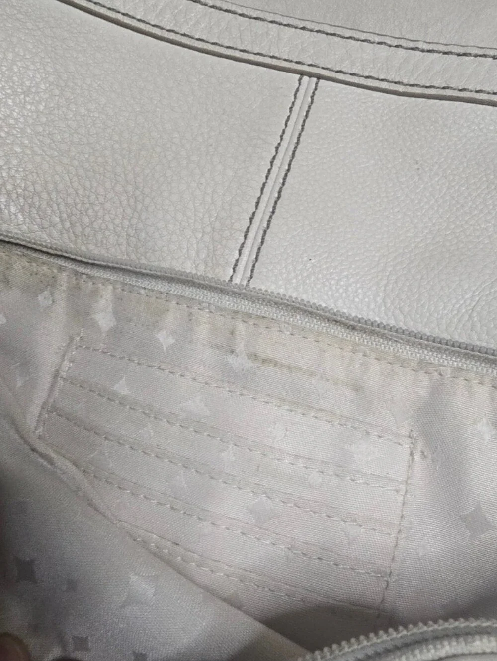 Fossil Morgan Traveler Cream Leather Crossbody Messenger Bag